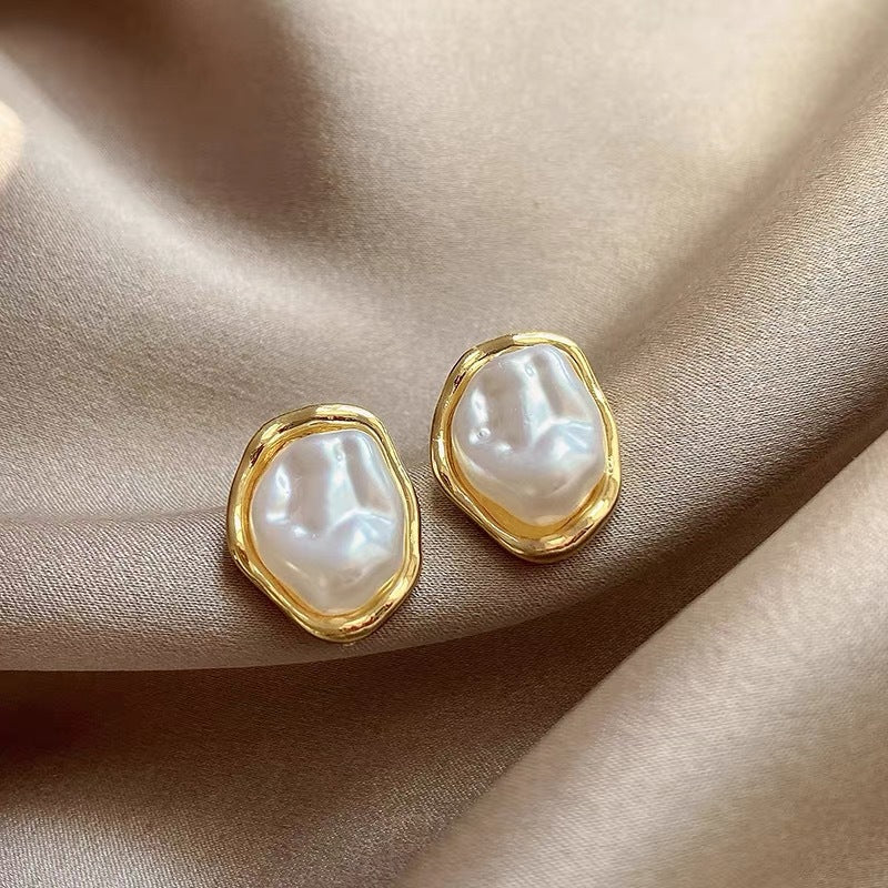 Women's Low Price Light Luxury Premium Temperamental Pearl Eardrops Rings