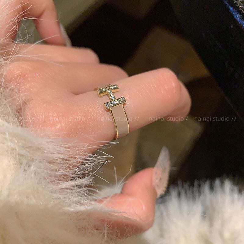Enamel Dripping High-grade Sense Mild Luxury Retro Switchable Index Finger Ring