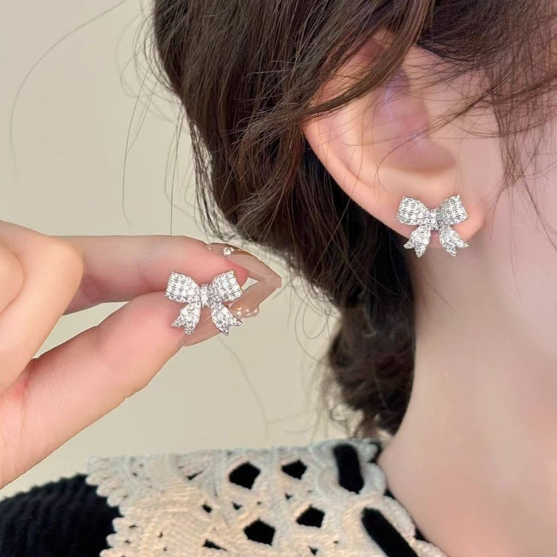 Women's Fashion Bow Minority Simple High-grade Elegant Earrings