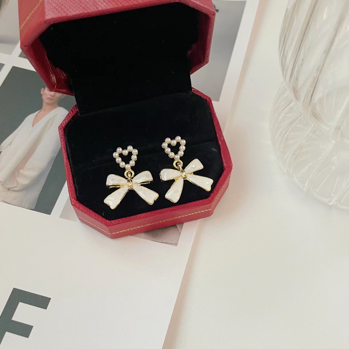 Shell Bow Love Tide Niche Design High-grade Female Earrings