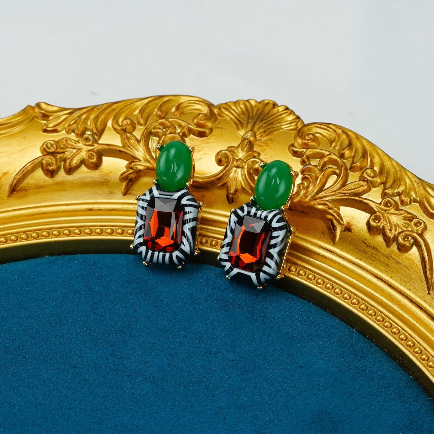Fashion Temperament Ear Collection Artistic Retro Jewelry Set