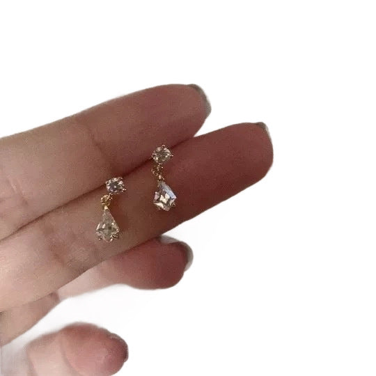 Water Drop Chinese Knot Butterfly Environmental Protection Female Niche Stud Earrings