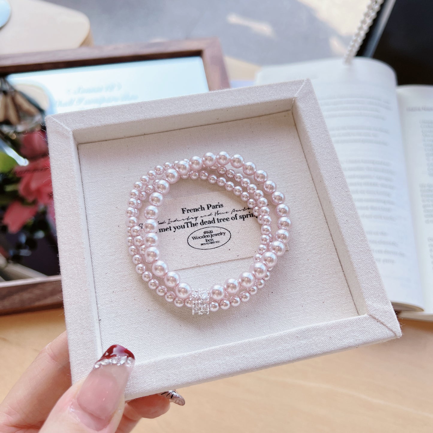 Women's Pearl Series Classic High-grade Temperament Style Bracelet