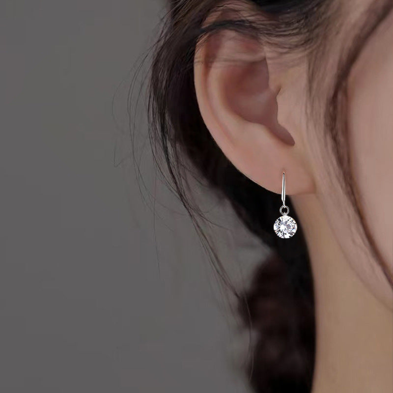 Women's Sier With Shiny Diamond Zircon Simple Fashion High Sense Ear Stud Earrings