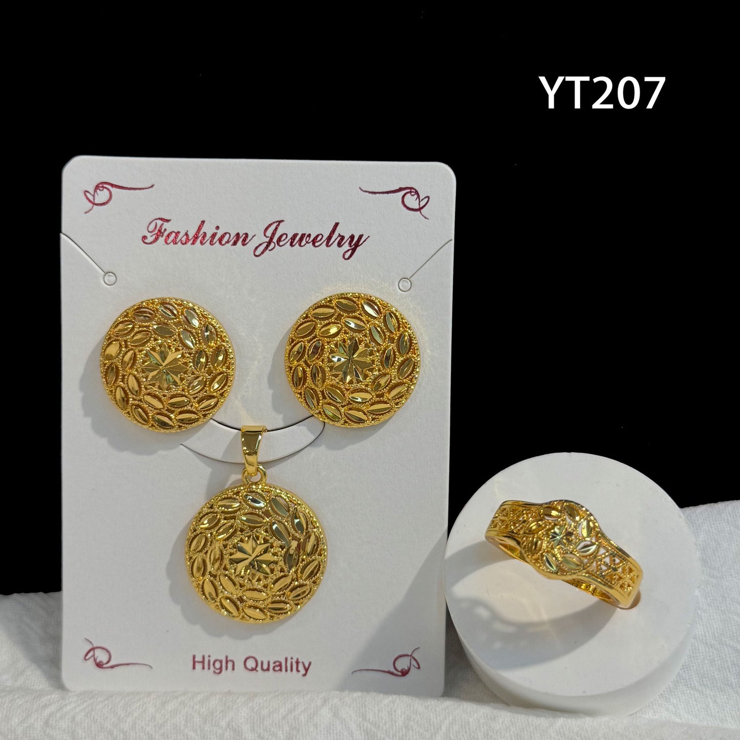 Gilding Hollow Pattern Niche Design Disc Pendants