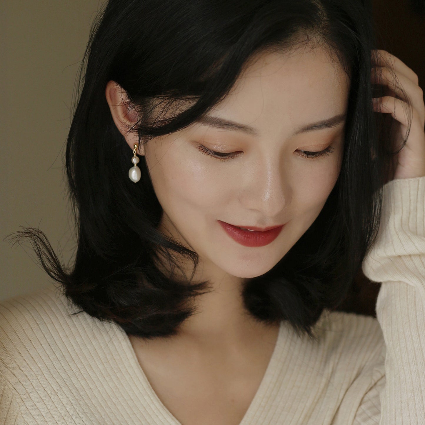Women's Freshwater Pearl Ear Clip Tassel Cold Earrings
