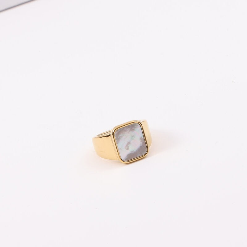 Rectangular Shell Signet Titanium Steel Gold Bracelet
