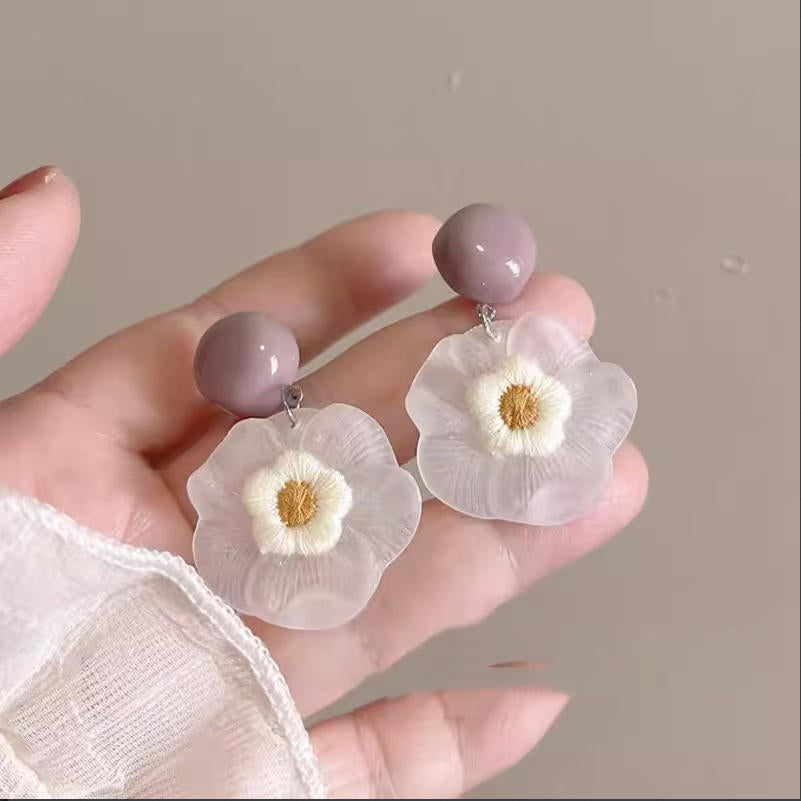 Women's Flower Frosted Resin Knitted Oil Rings
