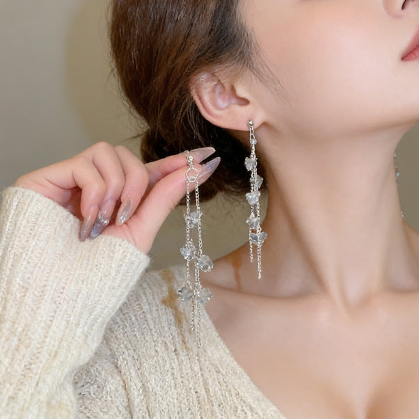 Women's Super Fairy Light Luxury Flower Pearl Tassel Fashion High-grade Stud Earrings