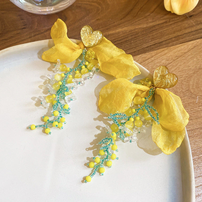 Women's Bead Flower Tassel Light Luxury High-grade Vacation Style Earrings