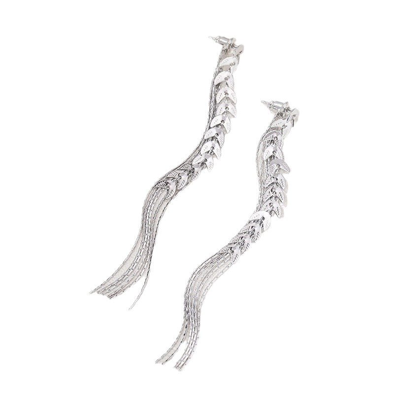 Luxury Fashion Versatile Elegant High-grade Sweet Cool Personality Earrings