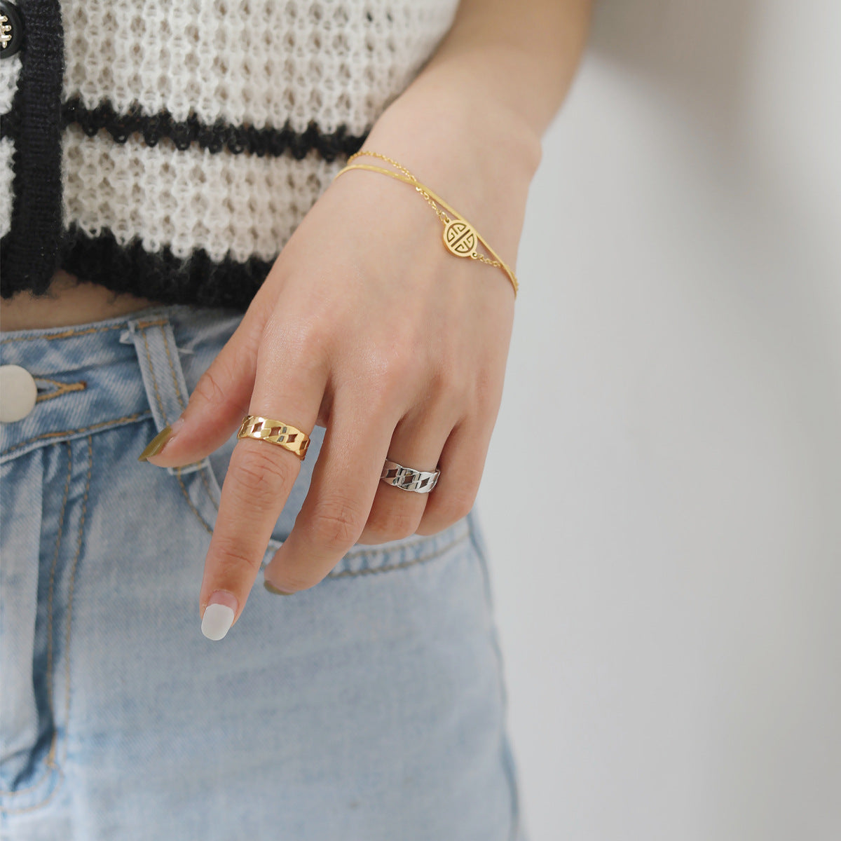 Sense Niche Titanium Steel Female Texture Style Light Ring