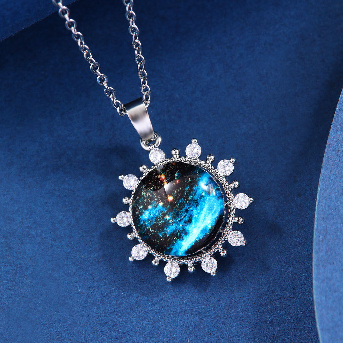 Light Luxury High-grade Super Fairy Titanium Steel No Fading Clavicle Necklace