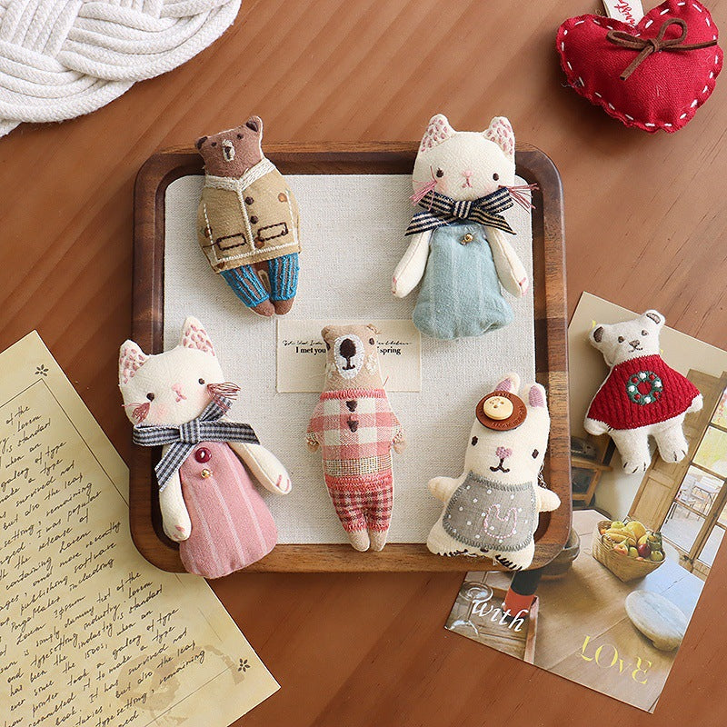 Children's Fabric Bear Brooch Hair Cotton Filling Three-dimensional Jewelry Accessories