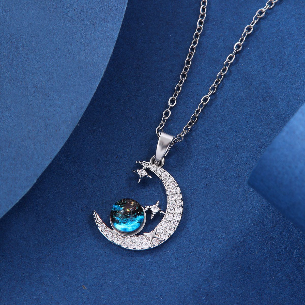 Light Luxury High-grade Super Fairy Titanium Steel No Fading Clavicle Necklace
