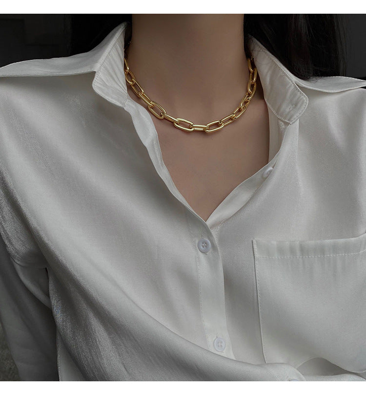 Women's Thick Chain Fashionable Light Luxury Minority Golden Decoration Clavicle Necklaces