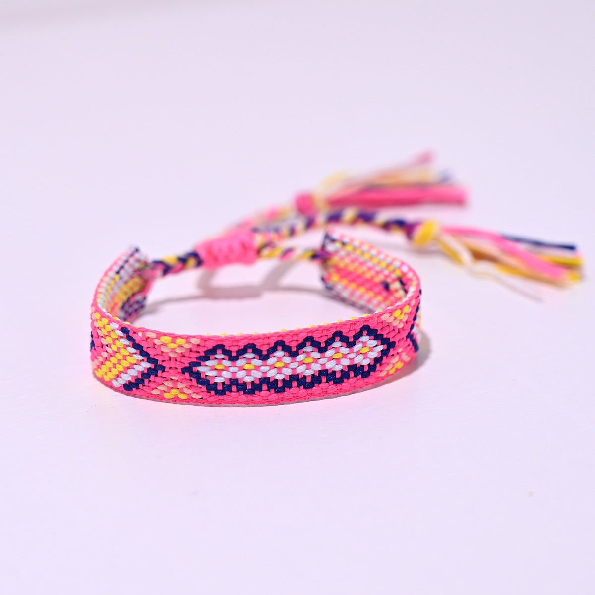 Machine Woven Bohemian Hand-knitted Rope Lucky Friendship Tassel Bracelets