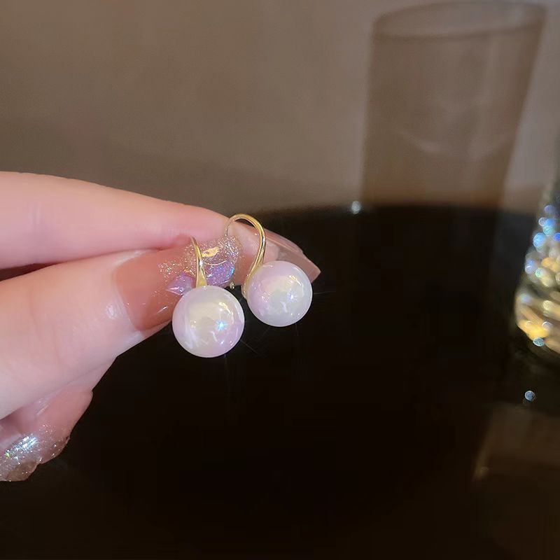 Small High Sense Simple Light Luxury Ear Hook
