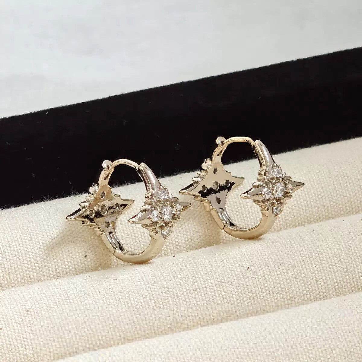 Star Coffee Gold Double-sided Four Stars Female Niche Retro Ear Earrings