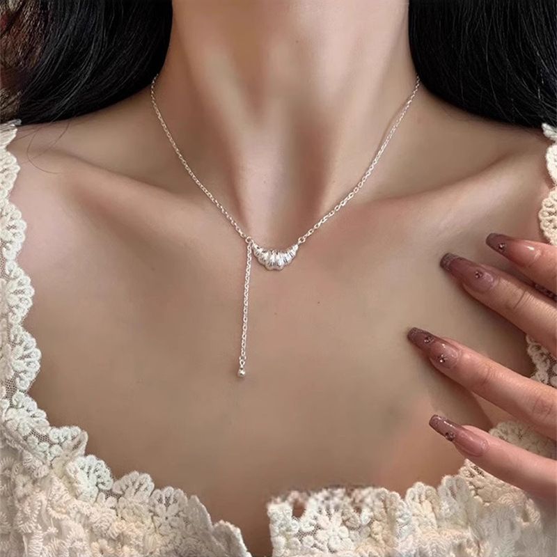 Women's Wind Clavicle Chain Design Love High-grade Necklace