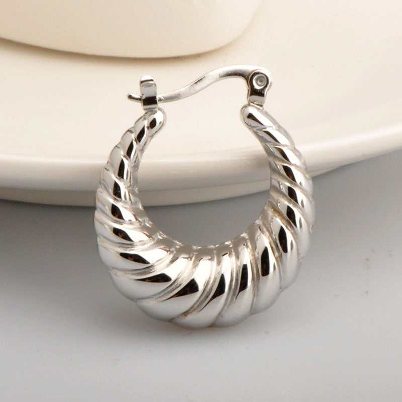 Women's Hollow Stainless Steel Golden Crescent-shaped Simple Ear Earrings