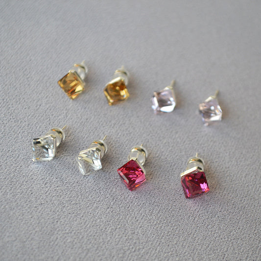 Square Crystal Shining Commuting Elegant Sier Rings