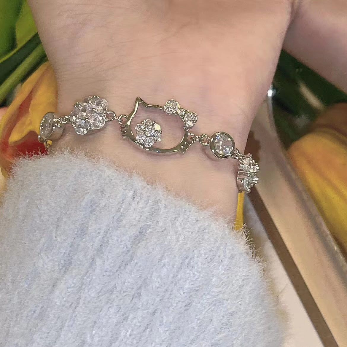 Butterfly Female Light Luxury Minority Advanced Design Bracelet