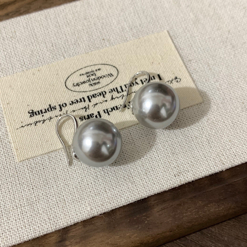 Luxury Simplicity Polo Pearl Fashion Generous Earrings