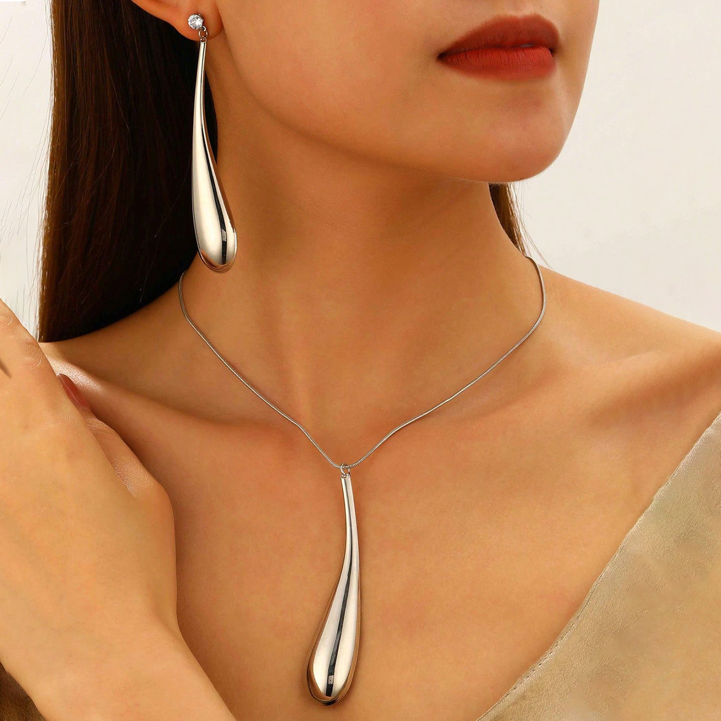Exaggerated Punk Big Water Drop Ear Fashion Trend Short Jewelry Set