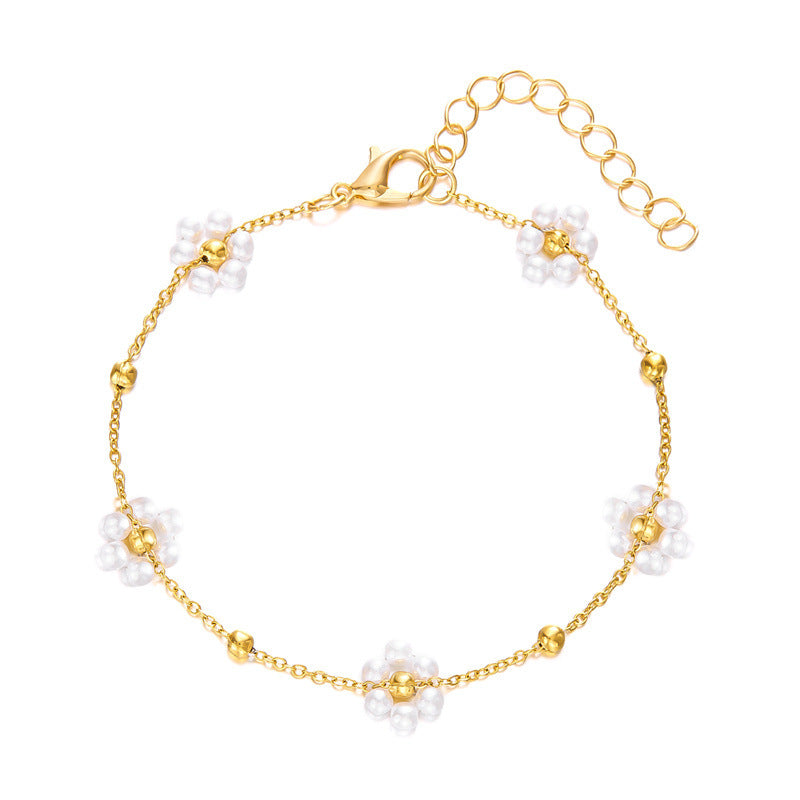 Women's High-grade Love Heart Flowers Beaded Small Flower Necklaces