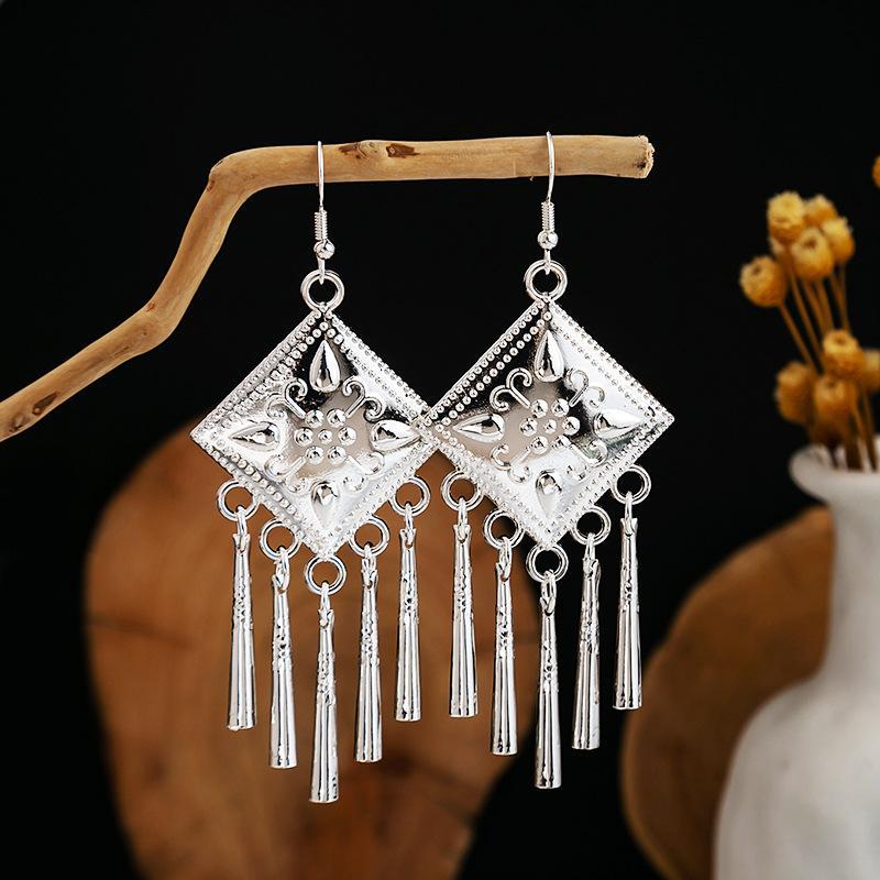 Imitation Sier Miao Minority Tourist Attractions Bohemian Exaggerated Long Leaves Earrings