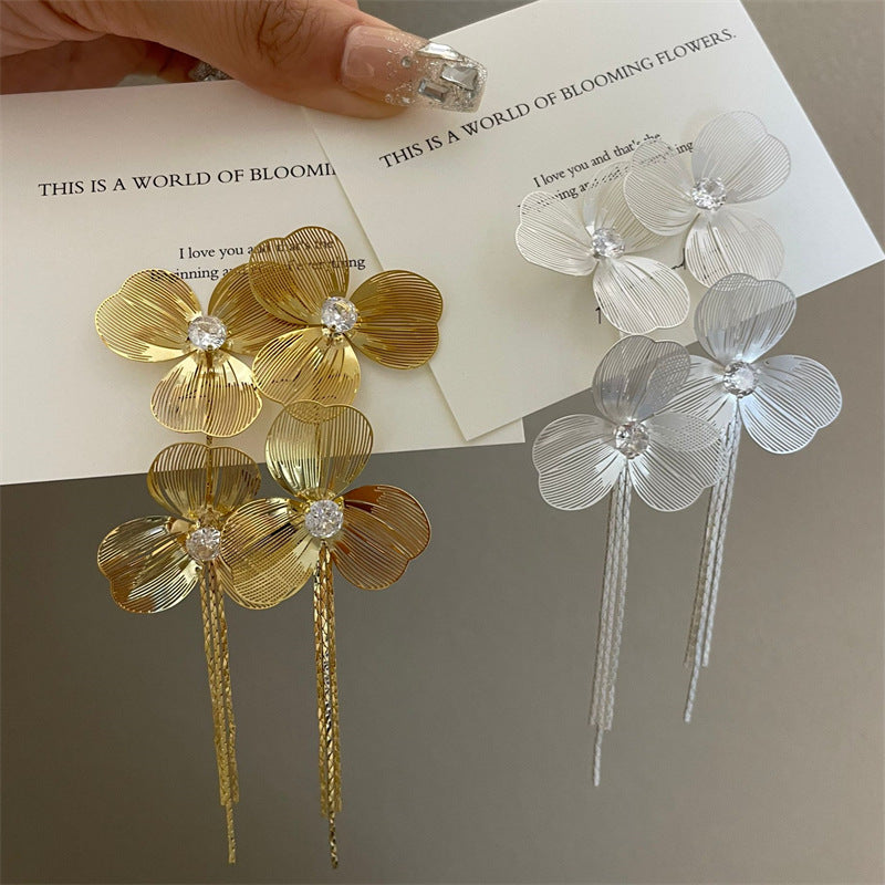 Feeling Matte Sier Bud Silk Screen Flower Female Needle Earrings