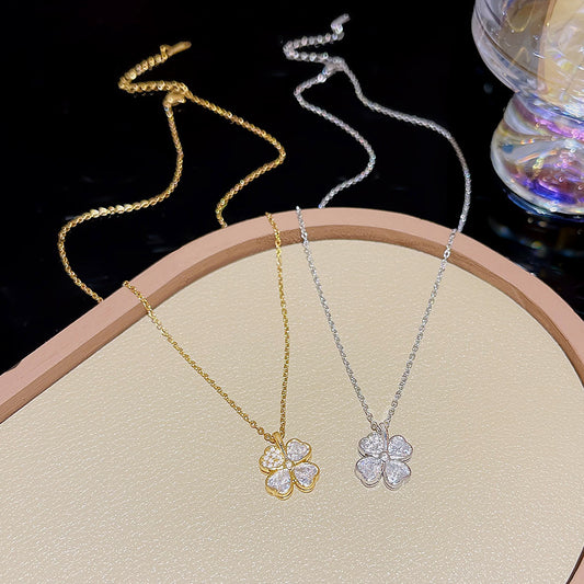 Petal Clavicle Chain Female High-grade Light Luxury Necklaces