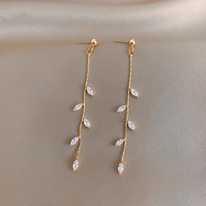 Women's Leaf Temperament Ear Female Water Drop Earrings
