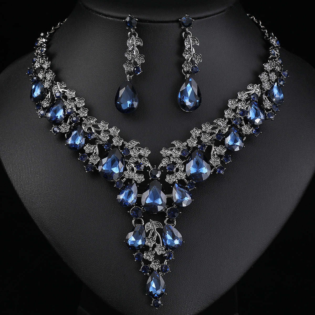 Suite High-grade Three-piece Bridal Wedding Dress Jewelry Set