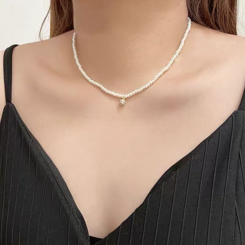 Women's Sier Lucky Beads Bowknot Clavicle Chain Light Luxury Minority High-grade Necklace