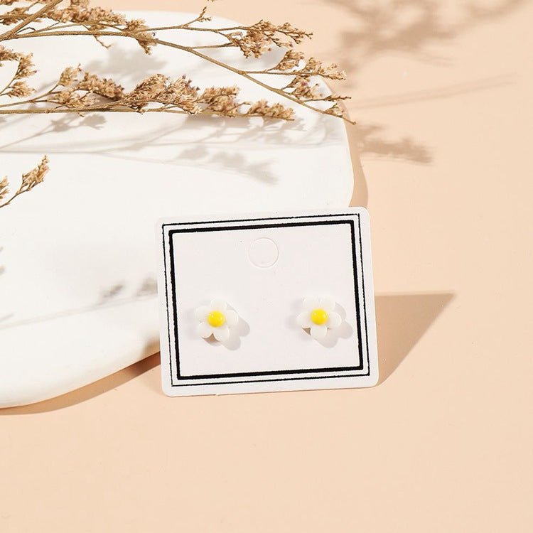 Ceramic Ear Five-leaf Flower Live Broadcast Rings