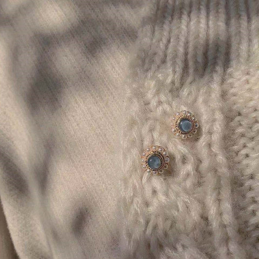 Light Blue Pearl Delicate Temperament Wild Fashion Stud Earrings