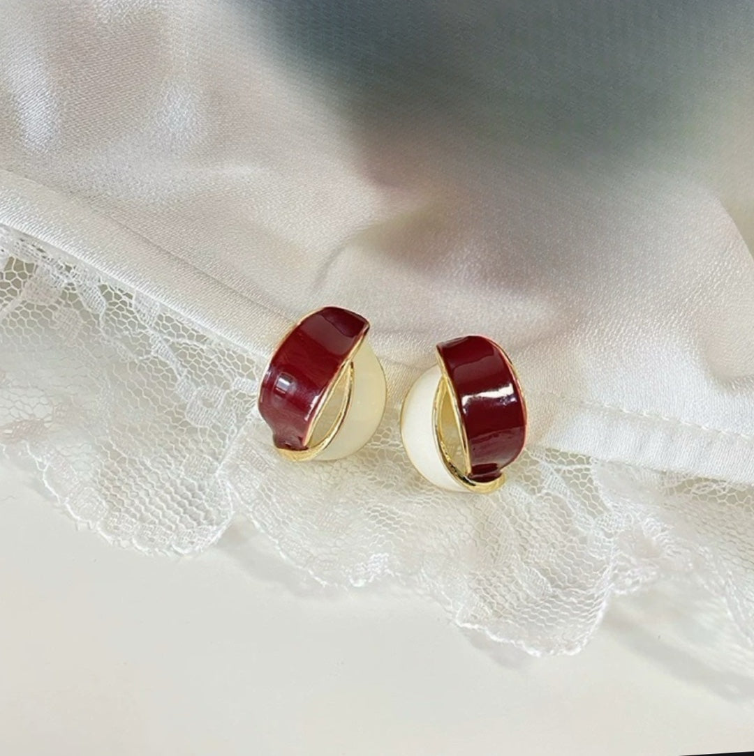 Women's Style Unique Ear For Niche Temperament Red Earrings