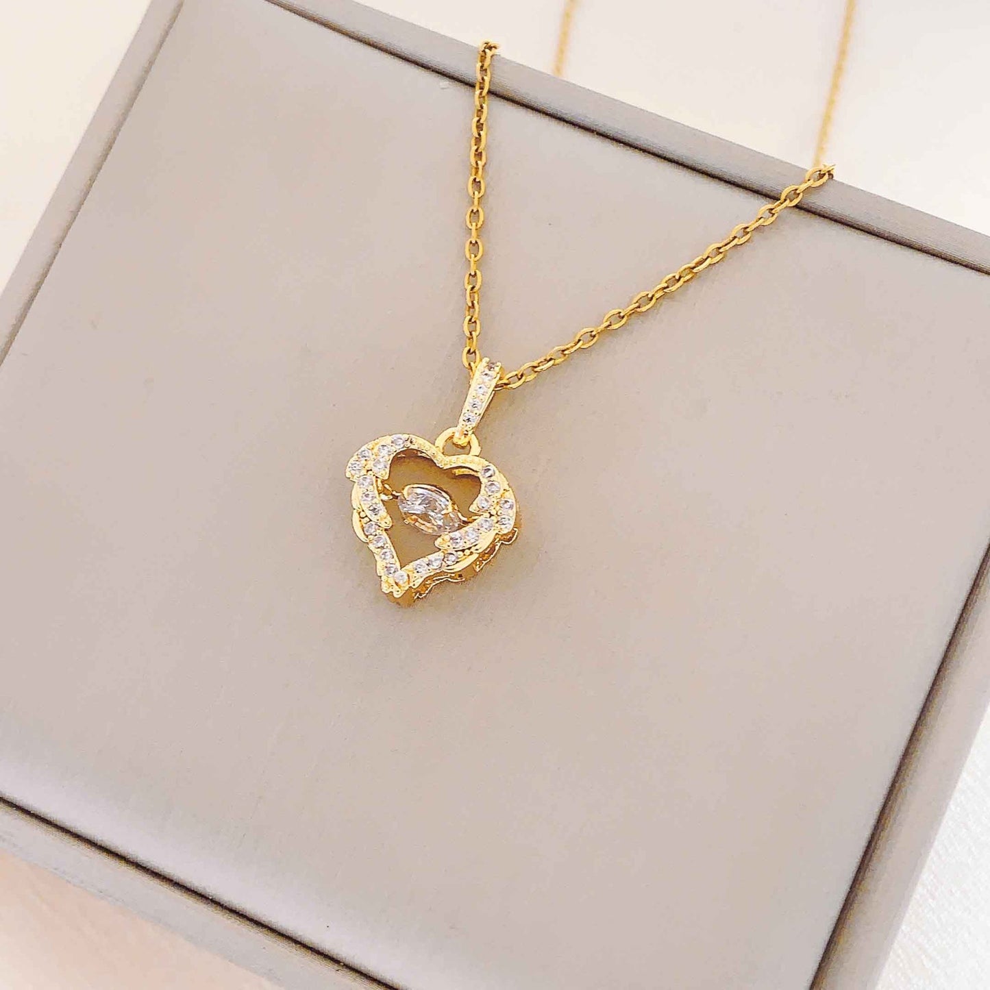 Women's Cute Graceful Titanium Steel Versatile High-grade Necklaces