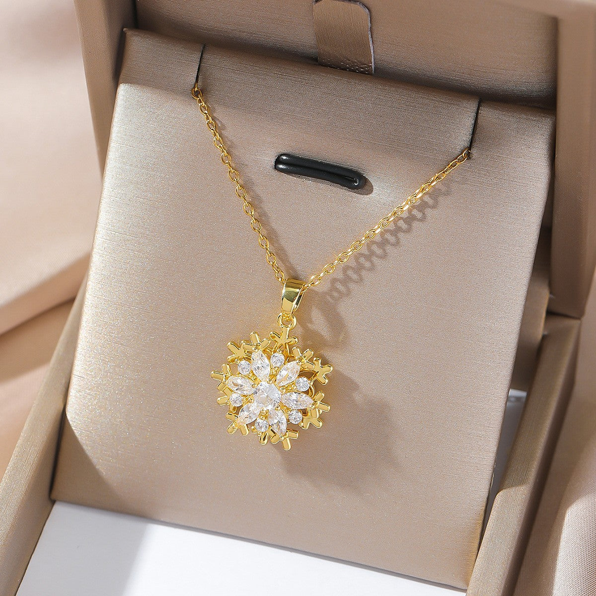Women's Colorful Flower Titanium Steel Clavicle Chain Necklace