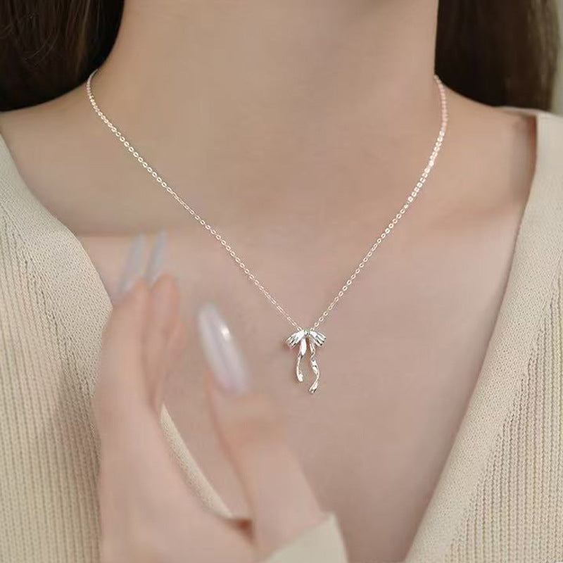 Women's Sier Lucky Beads Bowknot Clavicle Chain Light Luxury Minority High-grade Necklace