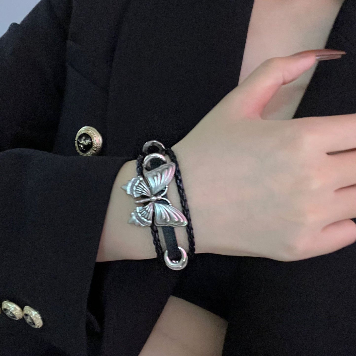 Vintage Butterfly Element Design Dark Wind Bracelet