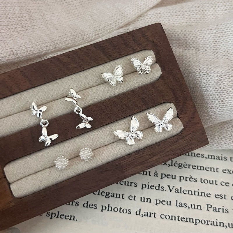 Refined Simple Small Butterfly Pearl Bud Elegant Everyday Joker Rings