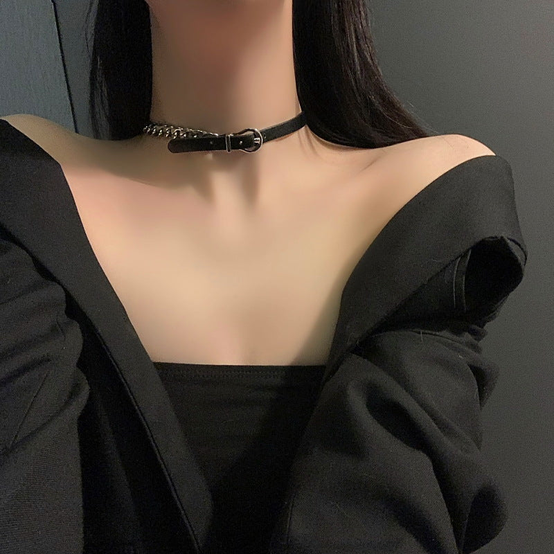 Black Leather Rope Female Niche Neck Band High Sense Temperament Necklaces