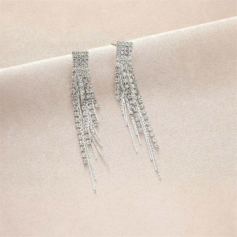 Women's Drop Diamond Long Fringe Fashion Design Rings