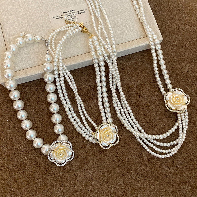 Pearls Diamond Flower French Elegant Retro Temperament Clavicle Chain Light Necklaces