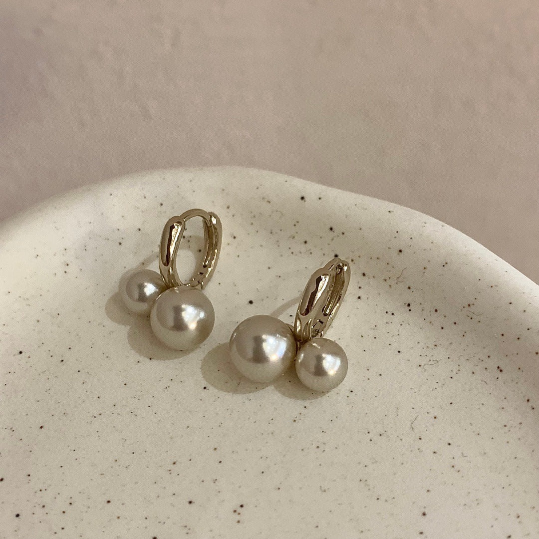 Mocha Mousse Cherry Retro Minority High-grade Pearl Ear Clip Female Stud Earrings