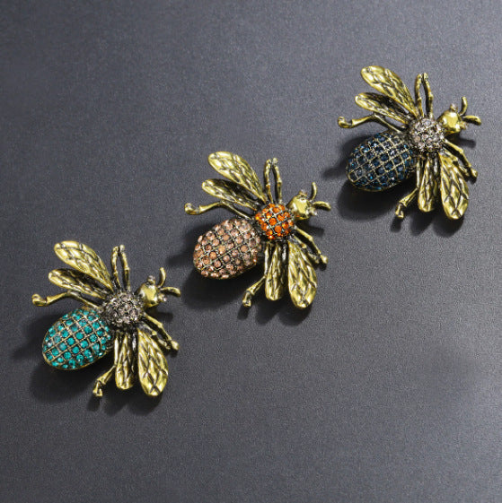Women's & Men's Bee Alloy Crystal Brooch Neckline Fixing Brooches