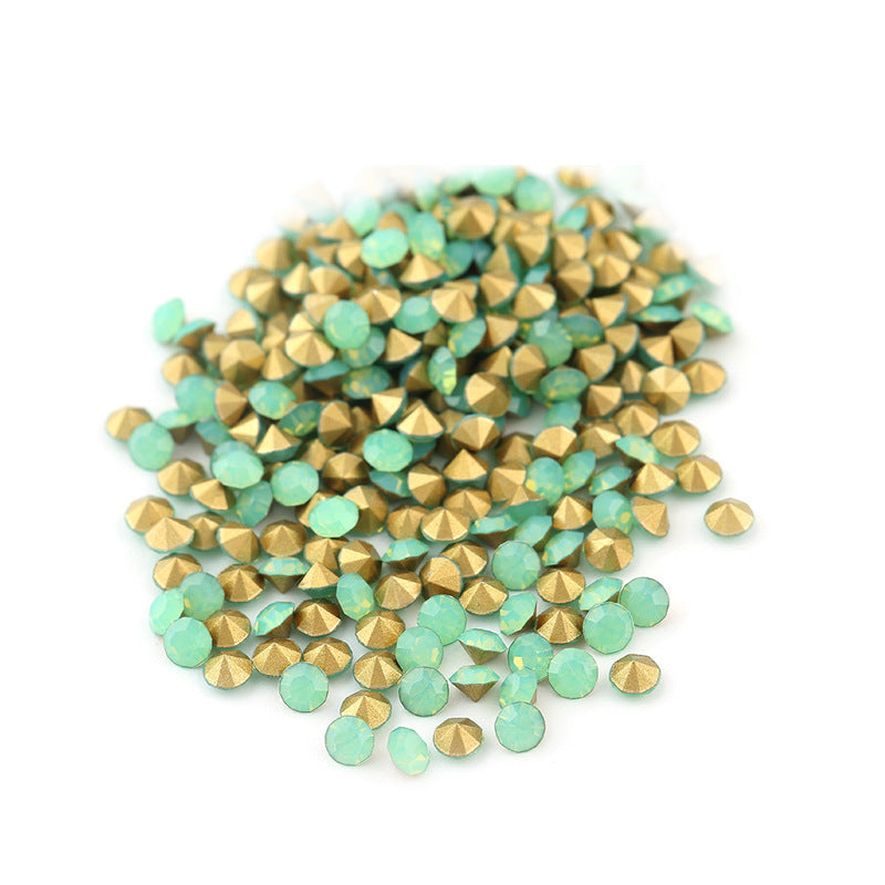 Pointed Bottom White Diamond Round Glass Color Rhinestone Opalescence Jewelry Accessories